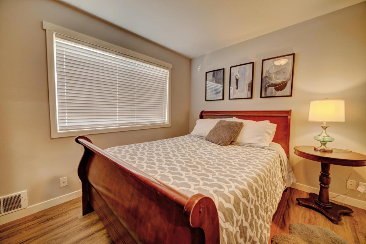 Cozy 2 Bedroom Townhouse In Northgate Seattle Exterior foto